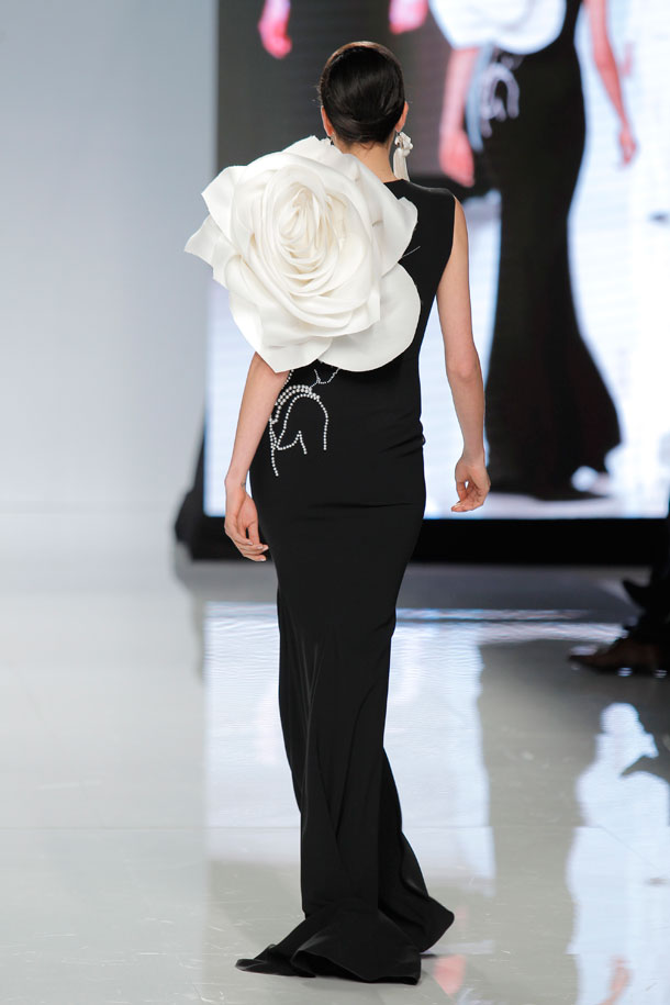 ilovebrides.pt Isabel Sanchis 2018 Barcelona Bridal Fashion Week 2017